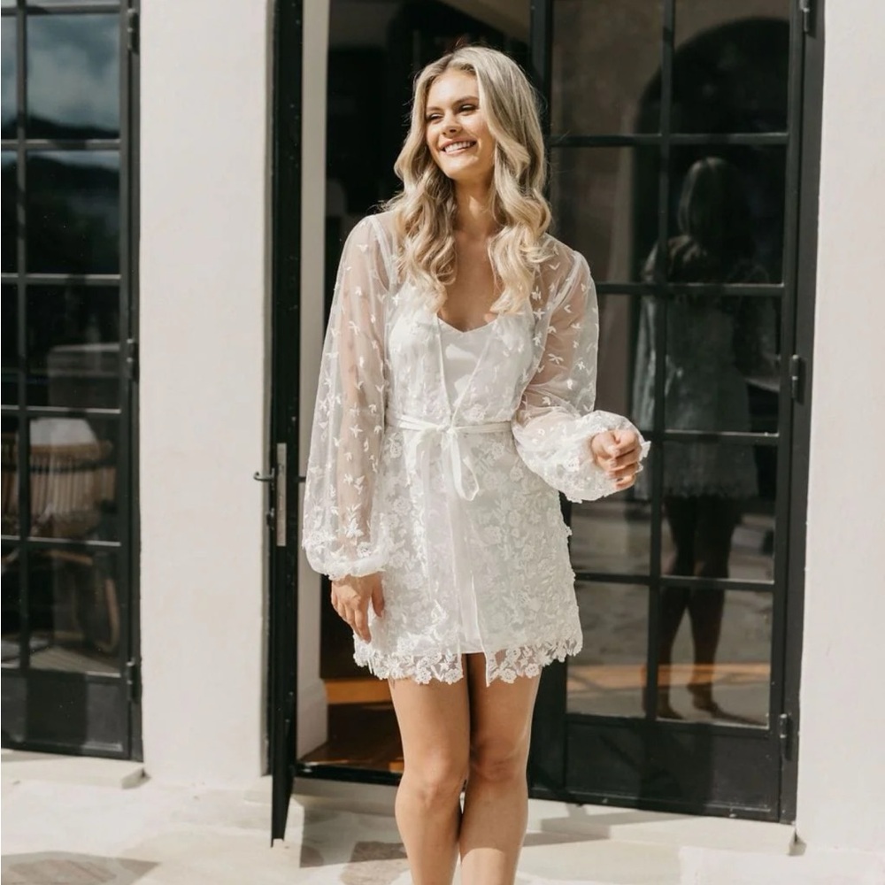 Le Rose Stories Bridal Robe & Slip Set ♡